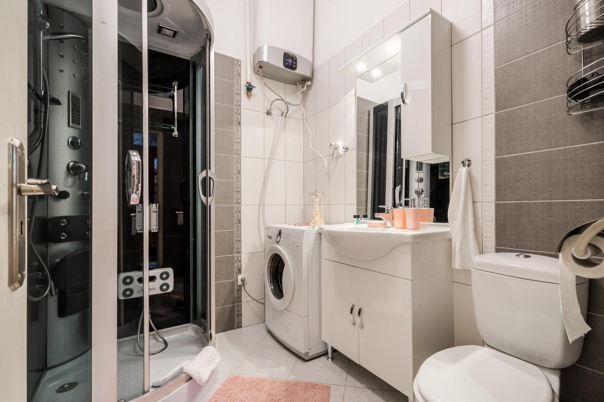 Bpr Stylish Mosaic Home With Terrace Будапеща Екстериор снимка